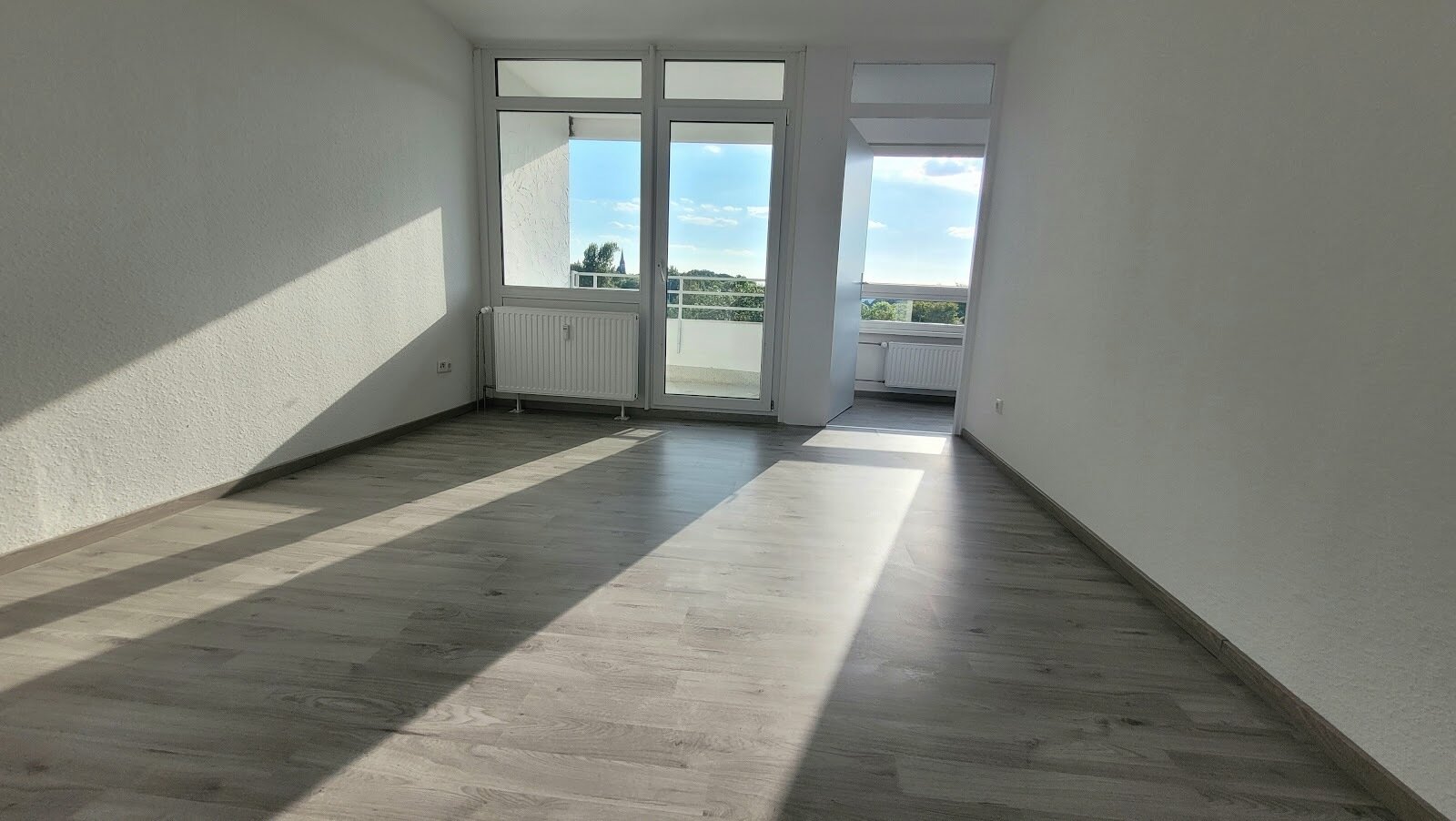 Wohnung zur Miete 440 € 2 Zimmer 54,7 m²<br/>Wohnfläche 2.<br/>Geschoss 01.01.2025<br/>Verfügbarkeit Spinozastr. 8 Freisenbruch Essen 45279