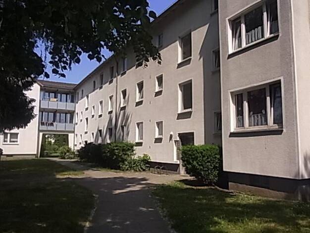 Wohnung zur Miete 423 € 2 Zimmer 44,5 m² frei ab 01.07.2025 Wilhelmstr. 14 Lehrte - Mitte Lehrte 31275