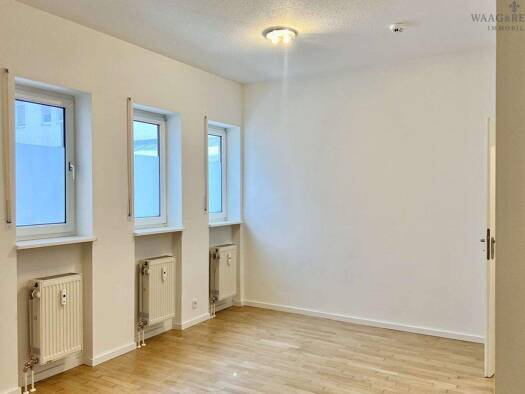 Wohnung zum Kauf 159.000 € 1,5 Zimmer 34 m² EG Kumpfmühl-Ziegetsdorf-Neuprüll Regensburg 93051