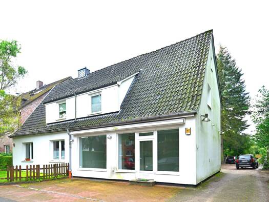 Mehrfamilienhaus zum Kauf provisionsfrei 748.000 € 1 Zimmer 190 m² 989 m² Grundstück frei ab sofort Berner Chaussee Bramfeld Hamburg 22175