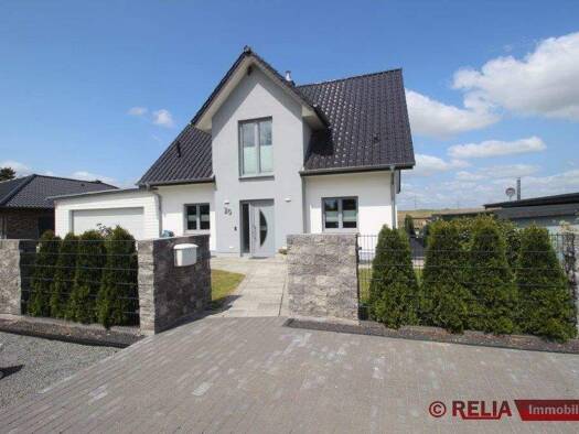 Einfamilienhaus zum Kauf 510.000 € 4 Zimmer 144 m² 1.200 m² Grundstück frei ab sofort Karow Lüssow 18276