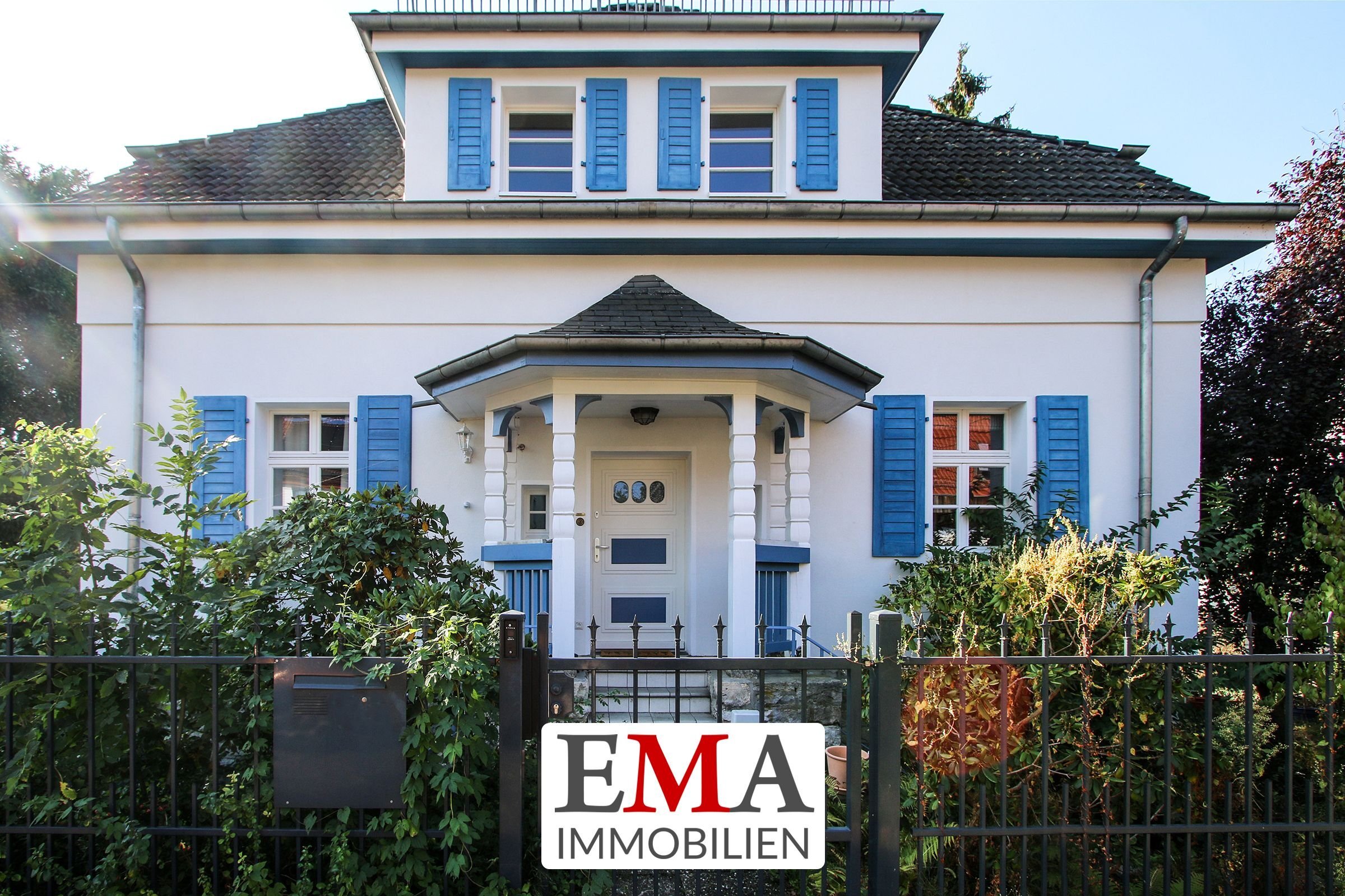 Einfamilienhaus zum Kauf 1.100.000 € 7 Zimmer 135 m²<br/>Wohnfläche 669 m²<br/>Grundstück Hakenfelde Berlin 13589