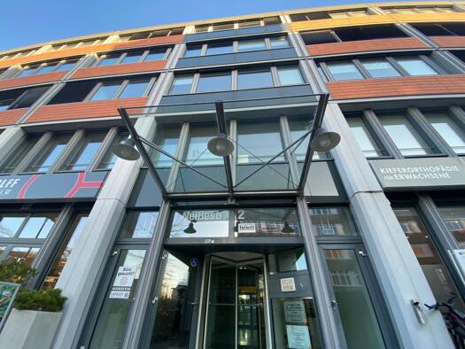 Büro zur Miete provisionsfrei 8 Zimmer 376 m² Bürofläche teilbar ab 376 m² Neißestraße 2 Teltow 14513