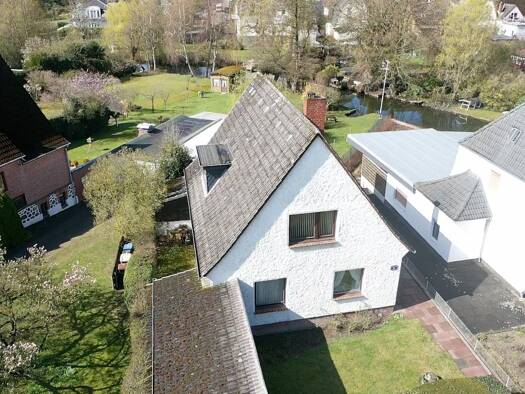 Einfamilienhaus zum Kauf 329.000 € 5 Zimmer 109,1 m² 568 m² Grundstück Bad Malente-Gremsmühlen Malente 23714