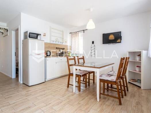 Haus zum Kauf 319.000 € 2 Zimmer 103 m² Omiš 21317