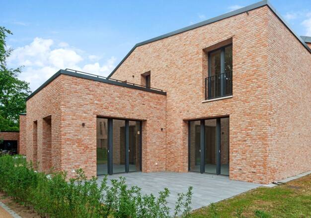 Haus zum Kauf 1.185.000 € 5 Zimmer 151 m² 309 m² Grundstück frei ab sofort Rissen Hamburg 22559