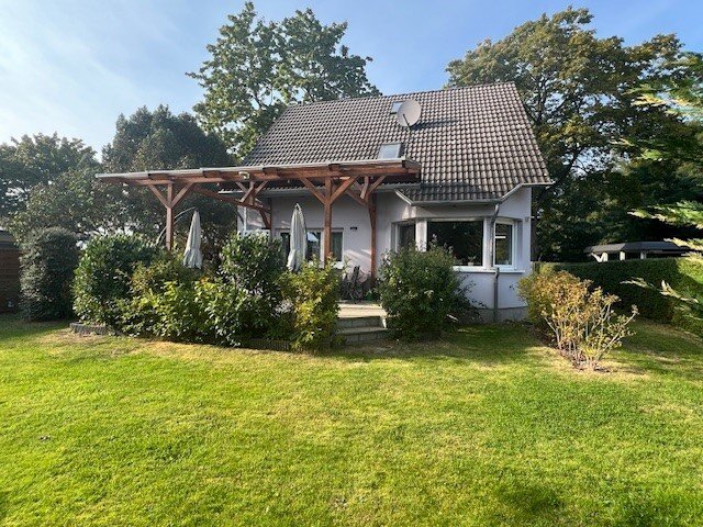 Einfamilienhaus zum Kauf 449.800 € 3 Zimmer 108 m²<br/>Wohnfläche 497 m²<br/>Grundstück Birkenhöhe Bernau 16321