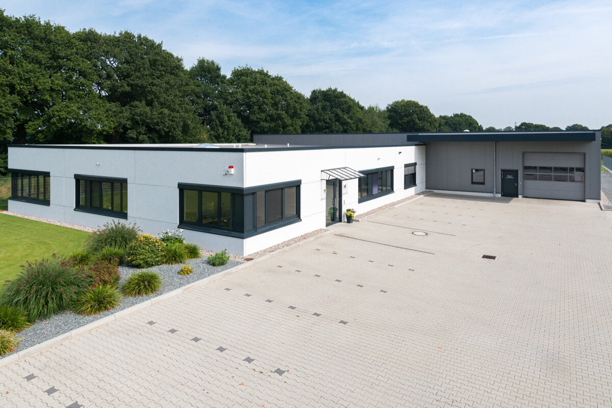 Lagerhalle zum Kauf 1.995.000 € 1.450 m²<br/>Lagerfläche Tornesch 25436