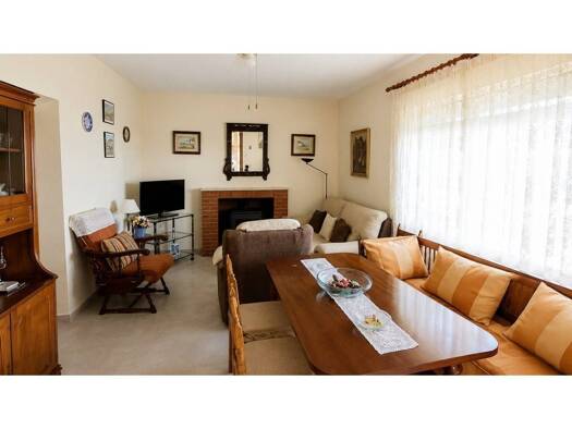 Villa zum Kauf 72.000 € 3 Zimmer 148 m² 318 m² Grundstück >Avenida Juan Carlos I > Fuente el Fresno 13680