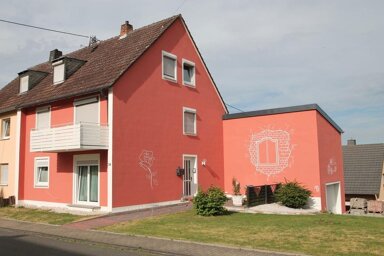 Doppelhaushälfte zum Kauf provisionsfrei 299.000 € 10 Zimmer 176,9 m² 464 m² Grundstück Speicher 54662