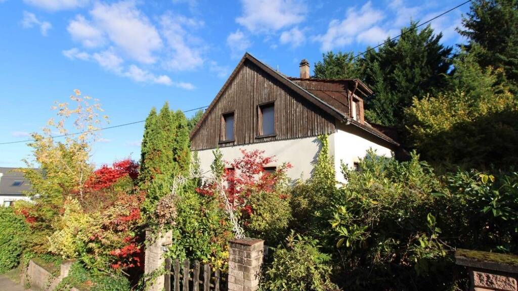 Einfamilienhaus zum Kauf 89.000 € 5 Zimmer 116 m² 696 m² Grundstück frei ab sofort Fürstenhausen Völklingen 66333