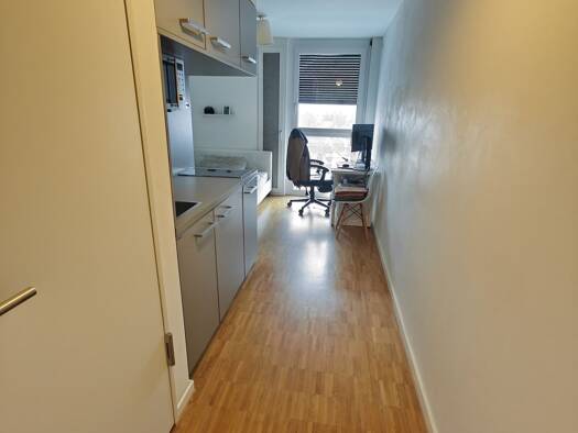 Wohnung zur Miete 890 € 1 Zimmer 17 m² Geschoss 6/7 frei ab 01.05.2026 Landsberger Straße 441 Pasing-Obermenzing München 81241