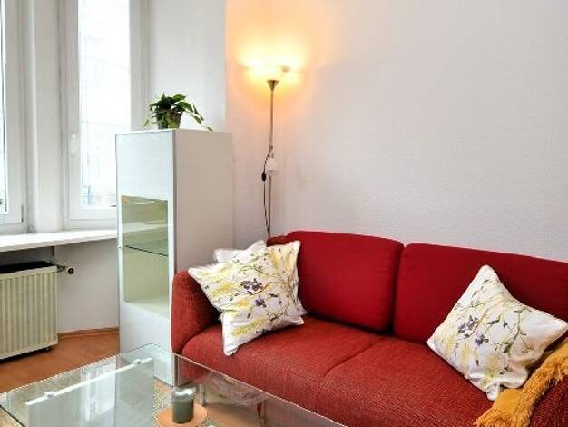 Wohnung zur Miete auf Zeit 685 € 1 Zimmer 24 m² frei ab 01.10.2026 Innenstadt Spickel - Herrenbach 86152