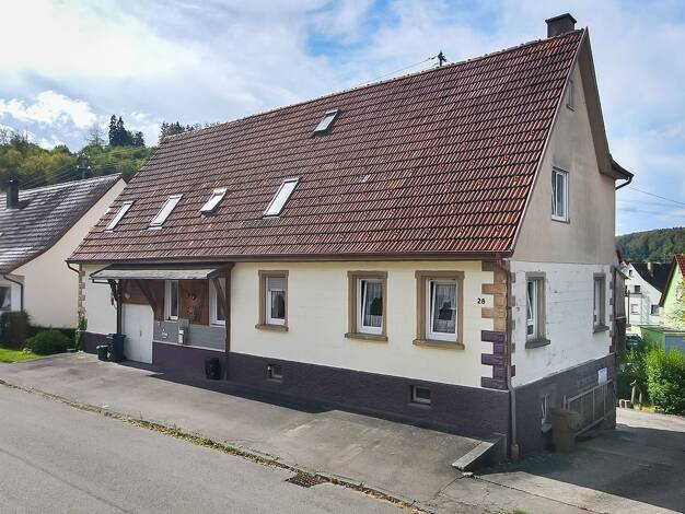 Einfamilienhaus zum Kauf 295.000 € 7 Zimmer 136 m² 587 m² Grundstück Onstmettingen Albstadt 72461