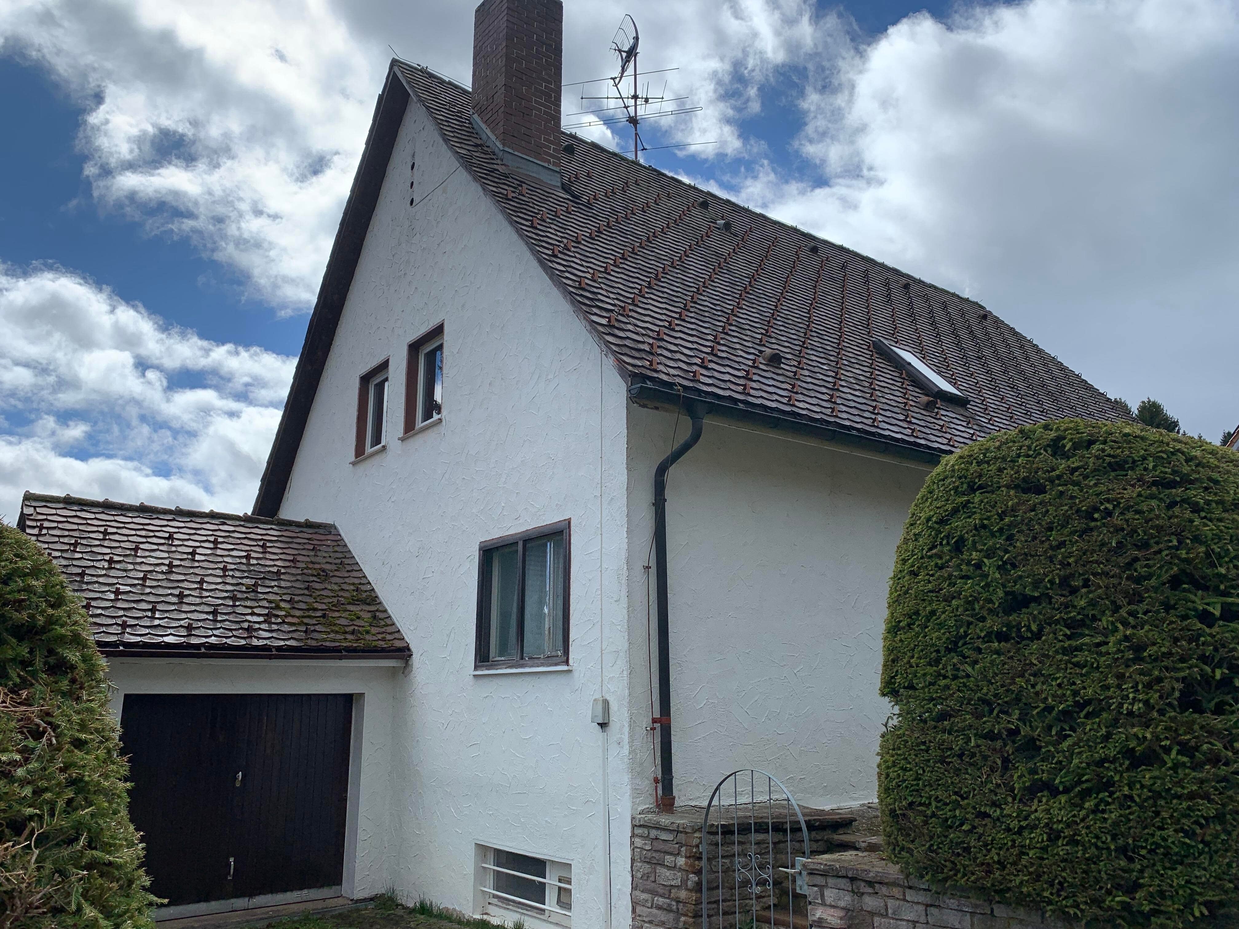 Einfamilienhaus zum Kauf provisionsfrei 260.000 € 5 Zimmer 213 m²<br/>Wohnfläche 1.100 m²<br/>Grundstück Friedenweiler Friedenweiler 79877