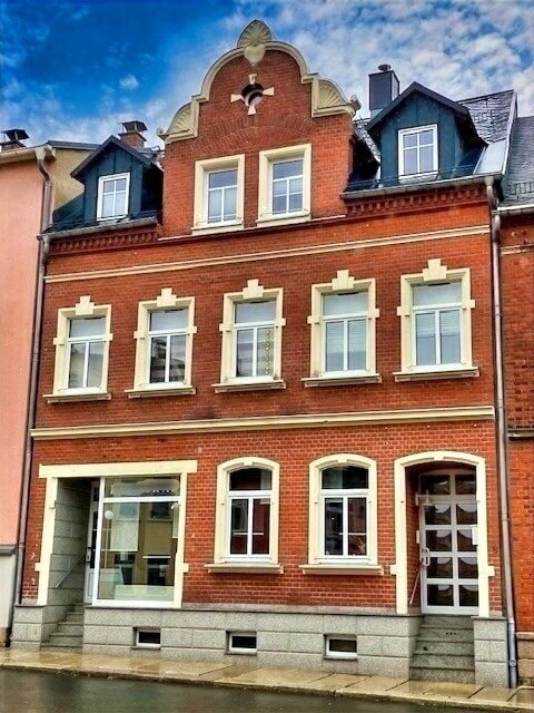 Mehrfamilienhaus zum Kauf 230.000 € 14 Zimmer 116 m²<br/>Wohnfläche 175 m²<br/>Grundstück Auerbach Auerbach 08209