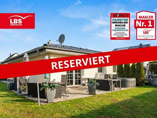 Bungalow zum Kauf 579.000 € 5 Zimmer 157,8 m² 952 m² Grundstück Landwehrhagen Staufenberg 34355