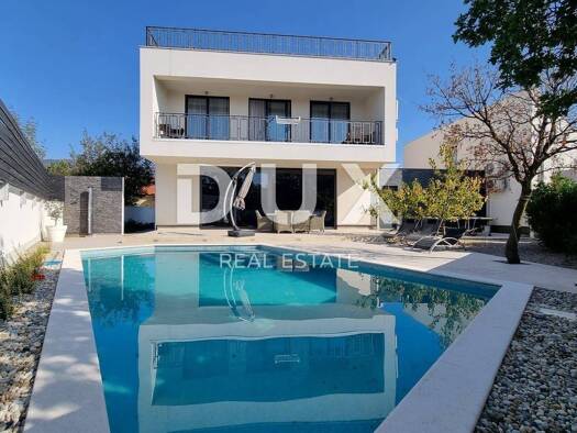Einfamilienhaus zum Kauf - Erstbezug 930.000 € 8 Zimmer 380 m² 500 m² Grundstück Kraljevica 51262
