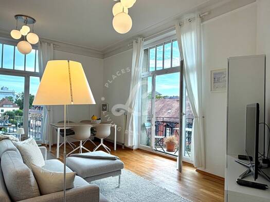 Wohnung zur Miete 800 € 2 Zimmer 54,5 m² 2. Geschoss frei ab 15.09.2026 Bad Nauheim 61231