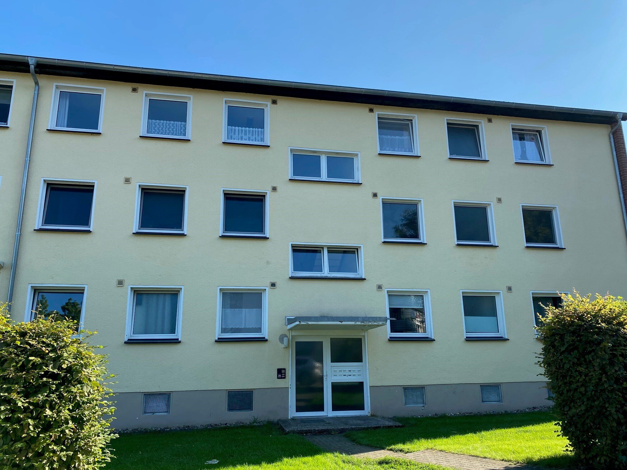 Wohnung zur Miete 680 € 4 Zimmer 91 m²<br/>Wohnfläche 1.<br/>Geschoss ab sofort<br/>Verfügbarkeit Obere Teichstraße Fallingbostel Bad Fallingbostel 29683