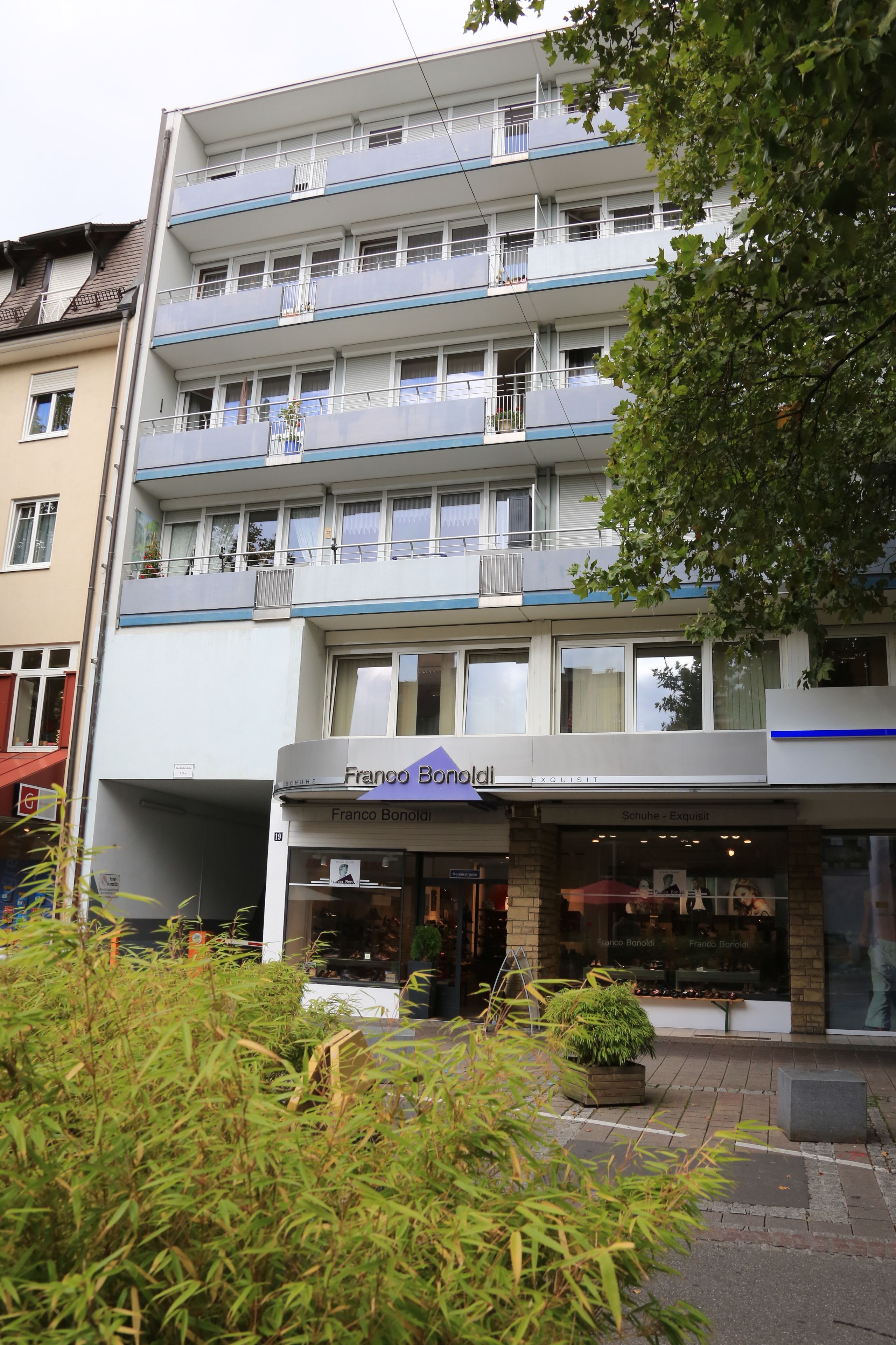 Wohnung zur Miete 376 € 1 Zimmer 37,6 m²<br/>Wohnfläche 5.<br/>Geschoss ab sofort<br/>Verfügbarkeit Hegaustraße 19a Ekkehard - Realschule 2 Singen (Hohentwiel) 78224