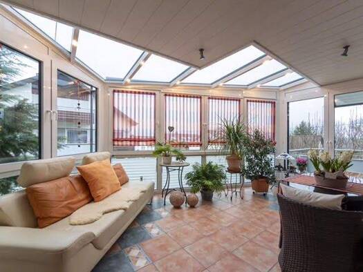 Wohnung zum Kauf 549.000 € 4,5 Zimmer 131 m² Geschoss 1/3 Hegnach Waiblingen 71334