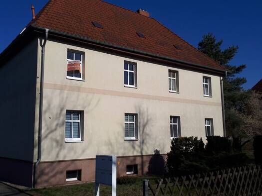 Wohnung zur Miete 290 € 2 Zimmer 44,6 m² 1. Geschoss Parkstraße 1 Schwarzheide 01987