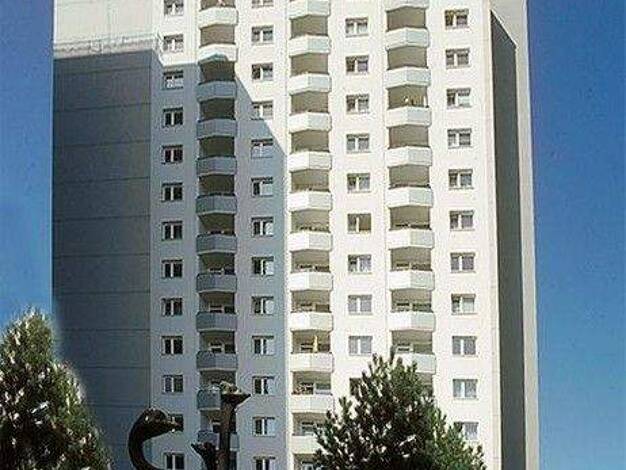 Wohnung zur Miete 272 € 1 Zimmer 26,9 m² 13. Geschoss frei ab 03.01.2026 Comeniusstr. 66 Striesen-Süd Dresden 01309