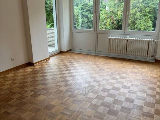 Wohnung zur Miete 1.025 € 3 Zimmer 93 m² Geschoss EG/5 frei ab sofort Oberkassel Stadtbezirk 4 40547