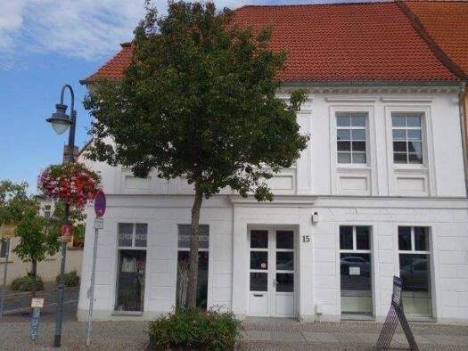 Wohnung zur Miete 711 € 1 Zimmer 89 m² EG frei ab sofort Breite 15 Zerbst Zerbst/Anhalt 39261
