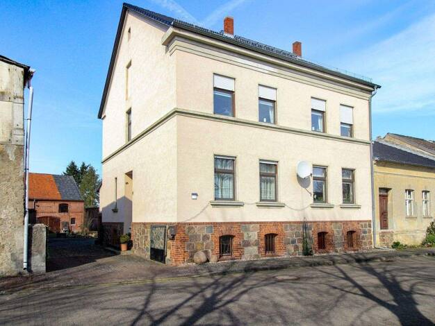 Sonstiges zum Kauf als Kapitalanlage geeignet 170.000 € 8 Zimmer 218 m² 4.980,3 m² Grundstück Nebelin Karstädt 19357