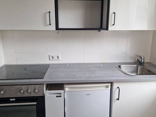 Wohnung zur Miete 500 € 2 Zimmer 40 m² Geschoss 1/4 frei ab sofort Stadtgebiet Göppingen 73037