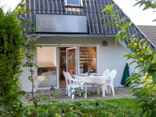 Haus zum Kauf 225.000 € 4 Zimmer 66,1 m² 260 m² Grundstück Neufeld Wurster Nordseeküste 27639