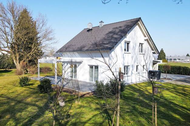 Einfamilienhaus zum Kauf 530.000 € 4,5 Zimmer 111,2 m² 1.500 m² Grundstück Ertingen Ertingen 88521