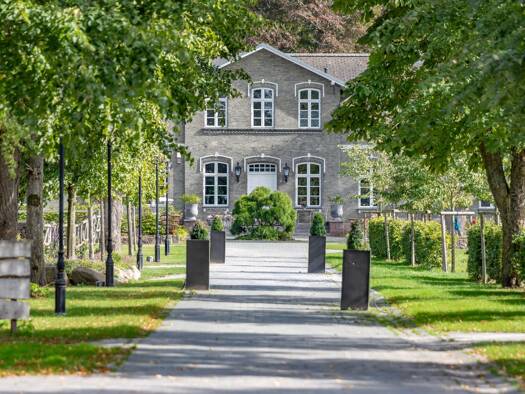 Haus zum Kauf 5.900.000 € 20 Zimmer 971 m² 45.000 m² Grundstück Luschendorf Ratekau 23626