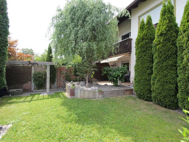Wohnung zum Kauf 270.000 € 4 Zimmer 85,1 m² EG Krumbach Krumbach (Schwaben) 86381