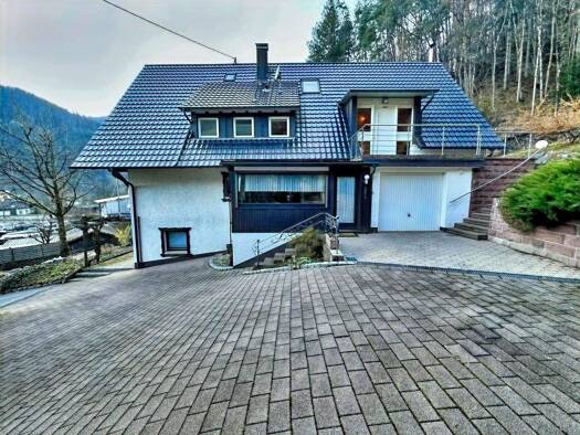 Mehrfamilienhaus zum Kauf 568.000 € 8 Zimmer 260 m² 1.231 m² Grundstück Gutach 77793