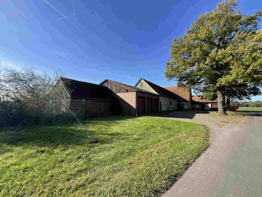 Haus zum Kauf 295.000 € 8 Zimmer 215,5 m² 3.300 m² Grundstück Westrup Stemwede 32351