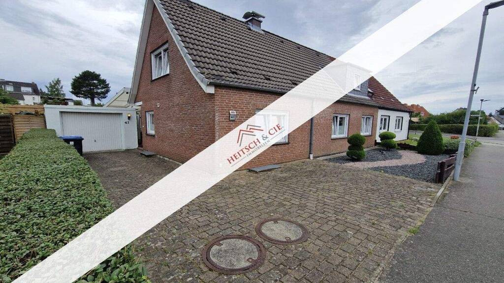 Einfamilienhaus zum Kauf 479.000 € 5 Zimmer 156 m² 780 m² Grundstück Kücknitz Lübeck 23569