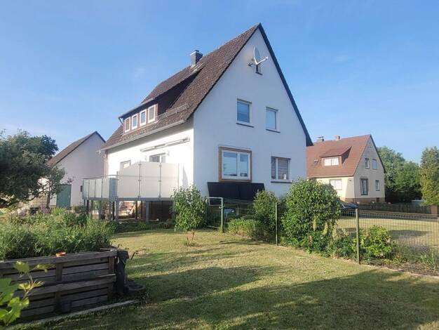 Mehrfamilienhaus zum Kauf provisionsfrei 360.000 € 8 Zimmer 132 m² 1.074 m² Grundstück Peine 31226