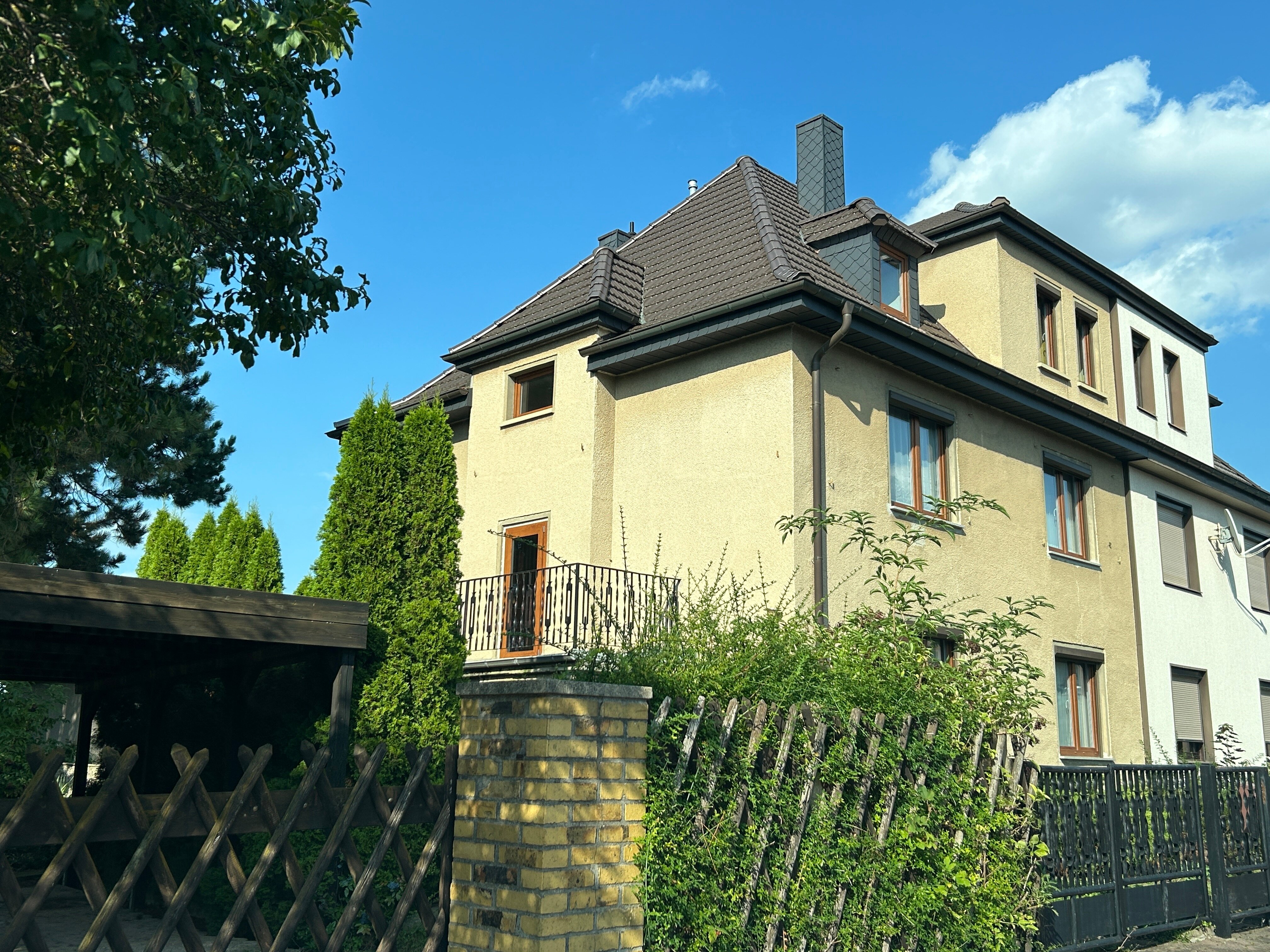 Einfamilienhaus zum Kauf 199.500 € 7 Zimmer 160 m²<br/>Wohnfläche 394 m²<br/>Grundstück ab sofort<br/>Verfügbarkeit Franz- Schubert- Straße 9 Weißenfels Weißenfels 06667