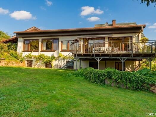 Einfamilienhaus zum Kauf 449.000 € 11 Zimmer 278 m² 1.338 m² Grundstück Reichartshausen 74934