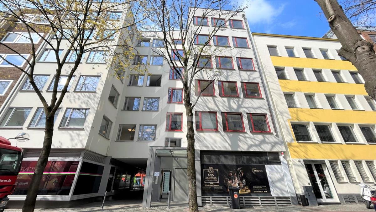 Büro-/Praxisfläche zur Miete 4.000 € 330 m²<br/>Bürofläche Altstadt - Nord Köln 50667