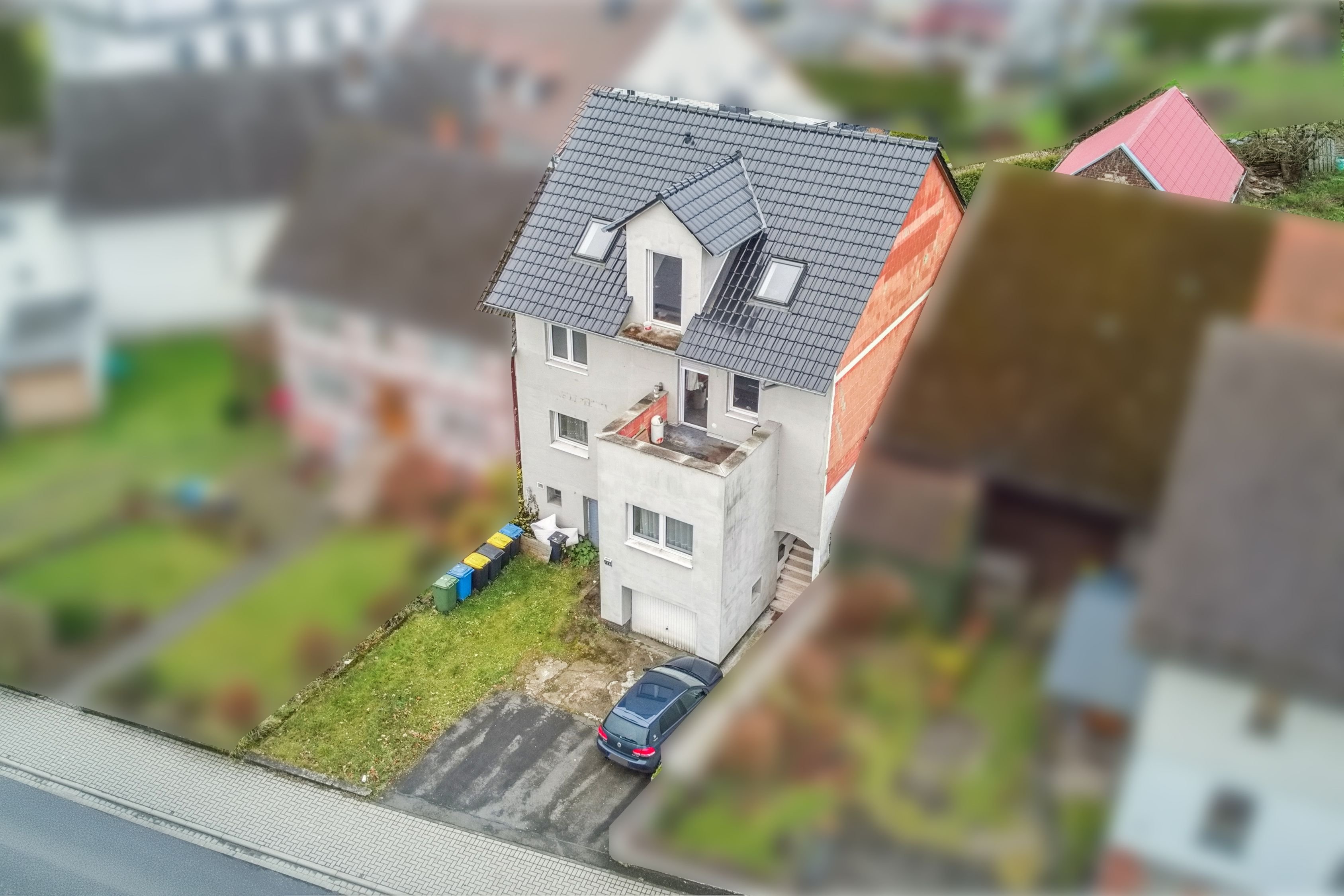 Mehrfamilienhaus zum Kauf 339.000 € 9 Zimmer 220,1 m²<br/>Wohnfläche 965 m²<br/>Grundstück Neustadt Neustadt (Hessen) 35279