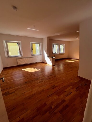 Wohnung zur Miete 1.500 € 5 Zimmer 140 m² 1. Geschoss Maxfeld Nürnberg 90408