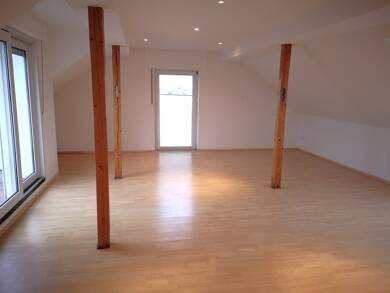 Wohnung zum Kauf 149.000 € 3 Zimmer 86,9 m² Dachgeschoss Beckum Beckum 59269