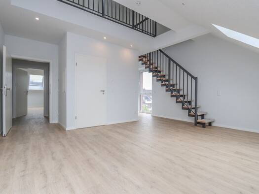Maisonette zur Miete 650 € 1 Zimmer 37 m² frei ab sofort Hermges Ost 41065