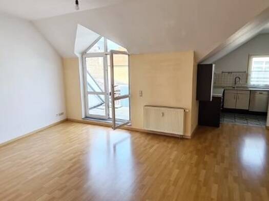 Wohnung zur Miete 900 € 2 Zimmer 63 m² 3. Geschoss frei ab 01.04.2026 Söhnleinstraße 13 Schierstein Wiesbaden 65201
