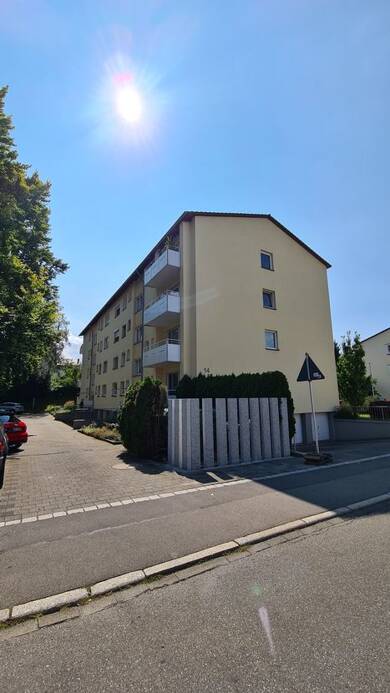 Wohnung zur Miete 850 € 2 Zimmer 59 m² Geschoss 3/3 frei ab 01.09.2025 Koenigsbau Konstanz 78464