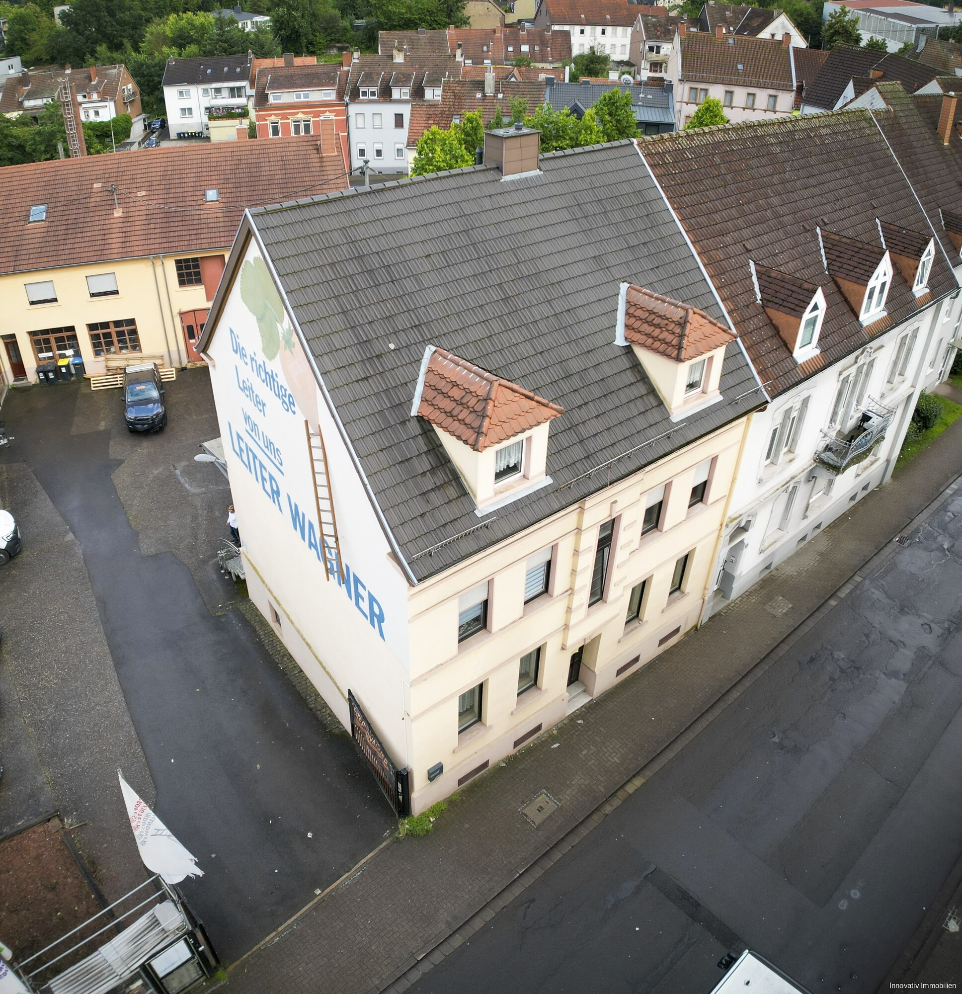 Mehrfamilienhaus zum Kauf 285.000 € 250 m²<br/>Wohnfläche 409 m²<br/>Grundstück Innenstadt Neunkirchen/Saar 66538